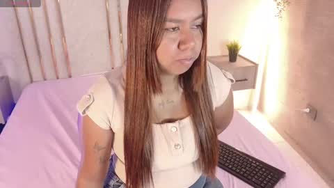 Snapshot of ariianastone chatting on 01-06-25, 05:59 ariianastone online show from 01-06-25, 05:59