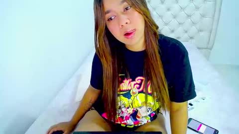 Snapshot of ariianastone chatting on 01-28-25, 02:53 ariianastone online show from 01-28-25, 02:53