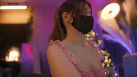 Snapshot of arima_ss chatting on 02-15-26, 12:58 Arina online show from 02-15-26, 12:58