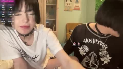 Snapshot of arina_rose chatting on 02-16-25, 09:48 Arinka online show from 02-16-25, 09:48