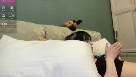 Snapshot of arina_rose chatting on 02-18-25, 09:31 Arinka online show from 02-18-25, 09:31