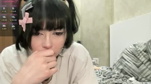 Snapshot of arina_rose chatting on 03-09-25, 09:25 Arinka online show from 03-09-25, 09:25