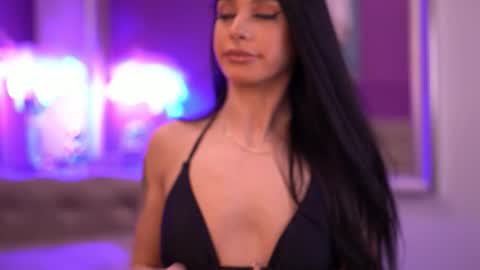 Snapshot of arinarhodes chatting on 09-12-25, 05:24 Arina online show from 09-12-25, 05:24