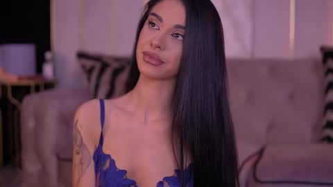 Snapshot of arinarhodes chatting on 11-04-25, 06:29 Arina online show from 11-04-25, 06:29