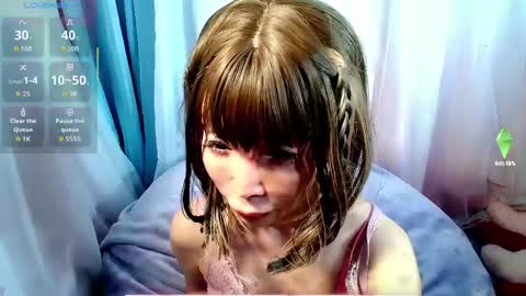 Snapshot of arincolove chatting on 05-10-26, 01:05 arincolove online show from 05-10-26, 01:05