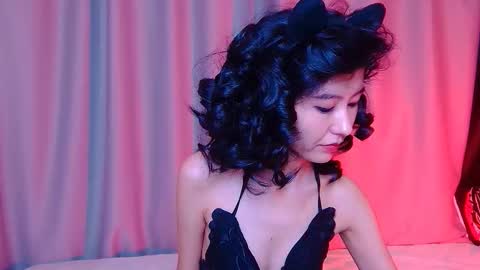 Snapshot of arinsun chatting on 11-02-25, 10:23 haitani online show from 11-02-25, 10:23