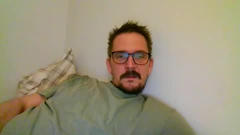 Snapshot of ariparikrigsmann chatting on 01-04-25, 10:13 ariparikrigsmann online show from 01-04-25, 10:13