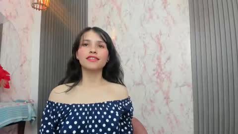 Snapshot of arisha_lee2 chatting on 01-10-25, 04:12 arisha_lee2 online show from 01-10-25, 04:12