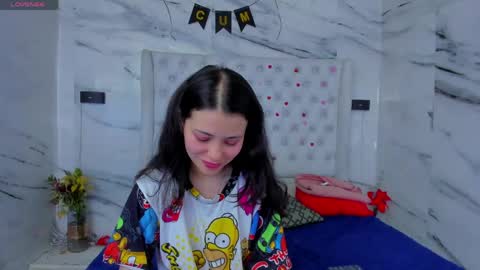 arisha_lee2 online show from 05-22-26, 12:44