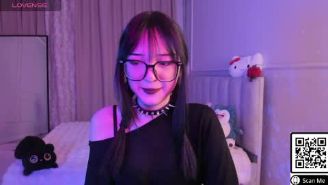 Ariya online show from 04-29-26, 03:05