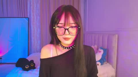 Ariya online show from 05-17-26, 02:13