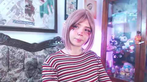 Snapshot of ariyokai chatting on 10-16-25, 01:39 ariyokai online show from 10-16-25, 01:39