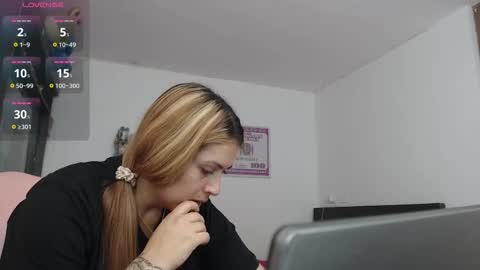 Snapshot of ariza1515 chatting on 02-17-26, 01:35 ariza1515 online show from 02-17-26, 01:35