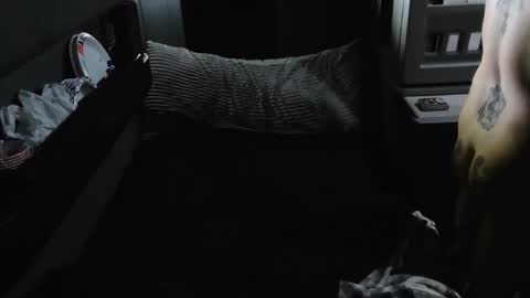 Snapshot of ark_angel_sexy_oxoxox chatting on 12-31-24, 02:36 ark_angel_sexy_oxoxox online show from 12-31-24, 02:36