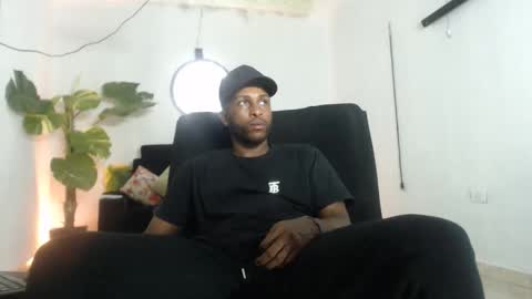 Snapshot of arley252 chatting on 02-25-26, 03:16 arley252 online show from 02-25-26, 03:16
