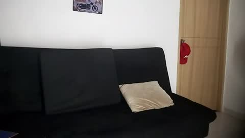 Snapshot of arley252 chatting on 07-25-26, 05:27 arley252 online show from 07-25-26, 05:27