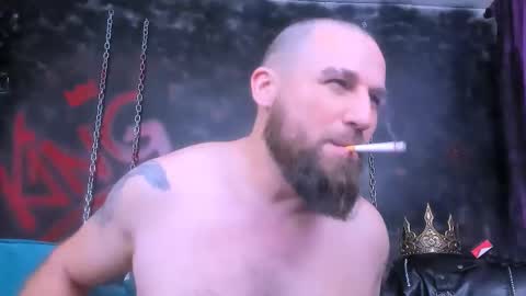 Snapshot of armandosteel chatting on 10-23-25, 11:03 Armando online show from 10-23-25, 11:03