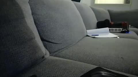 Snapshot of armandoueeal chatting on 02-19-26, 06:48 armandoueeal online show from 02-19-26, 06:48