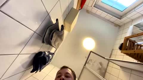 Snapshot of armyskater32 chatting on 09-25-25, 12:31 armyskater32 online show from 09-25-25, 12:31