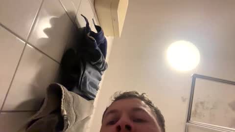 Snapshot of armyskater32 chatting on 11-07-25, 10:10 armyskater32 online show from 11-07-25, 10:10