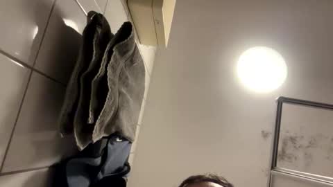 Snapshot of armyskater32 chatting on 02-18-26, 10:17 armyskater32 online show from 02-18-26, 10:17