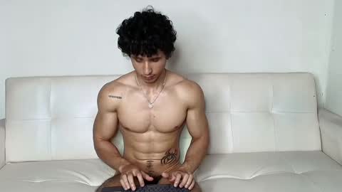 Snapshot of arnold_black69 chatting on 12-05-24, 11:40 arnold black online show from 12-05-24, 11:40