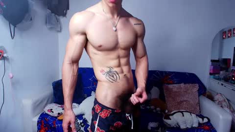 Snapshot of arnold_black69 chatting on 02-03-25, 10:32 arnold black online show from 02-03-25, 10:32