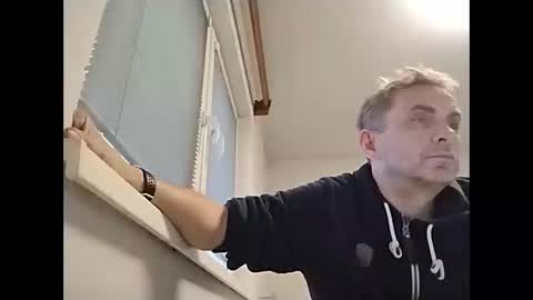 aromannn online show from 03-26-26, 04:12