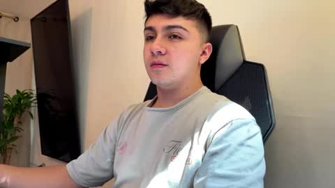aron__cooper online show from 05-09-26, 02:33