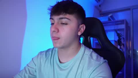 aron__cooper online show from 05-12-26, 01:03