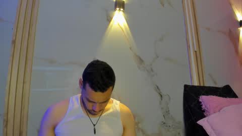 aron and molly online show from 02-05-26, 11:59