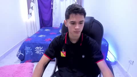 Aaron online show from 10-08-25, 07:55