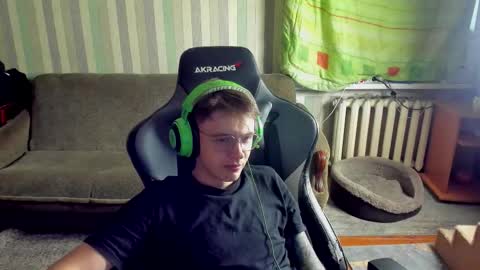 Snapshot of aron_neall chatting on 10-02-25, 09:16 biggest penis online show from 10-02-25, 09:16