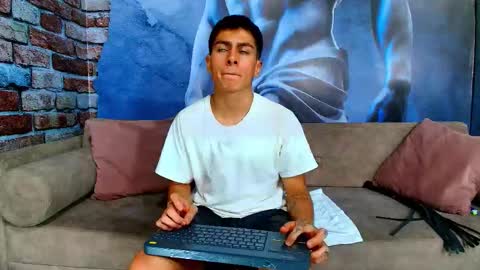 aron_pulse online show from 03-07-26, 07:33