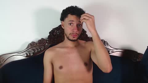 Snapshot of aroncooper1 chatting on 10-19-25, 03:07 aron cooper online show from 10-19-25, 03:07