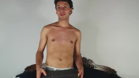 Snapshot of aroncooper1 chatting on 11-09-25, 10:13 aron cooper online show from 11-09-25, 10:13