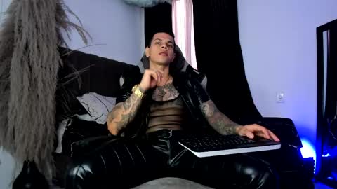 DarkMaster online show from 05-11-26, 04:04
