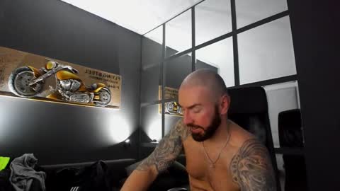 AronGrant online show from 01-18-25, 09:02