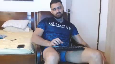 Snapshot of aronmiller404 chatting on 12-11-24, 10:38 aronmiller online show from 12-11-24, 10:38