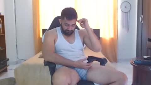 Snapshot of aronmiller404 chatting on 12-21-24, 01:53 aronmiller online show from 12-21-24, 01:53