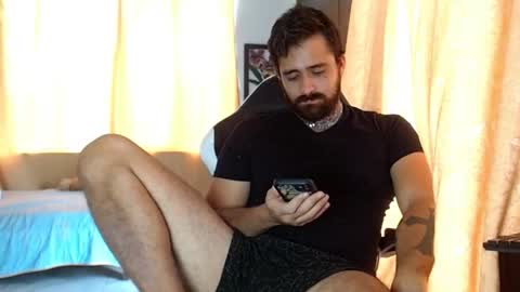 aronmiller online show from 11-27-25, 05:48