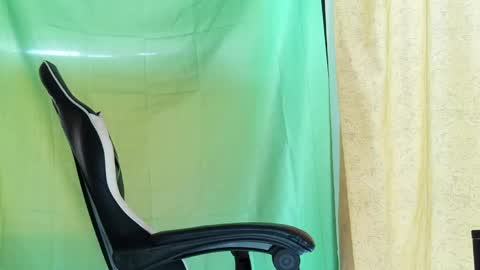 aronmiller online show from 05-18-26, 01:06