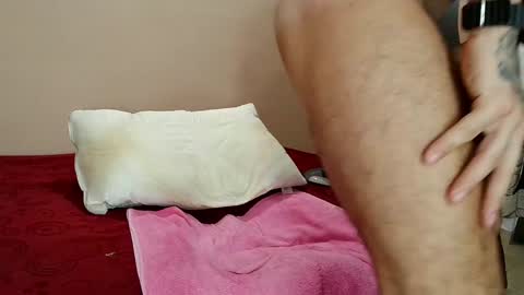 Snapshot of aronsmith69 chatting on 12-13-24, 06:10 aronsmith69 online show from 12-13-24, 06:10