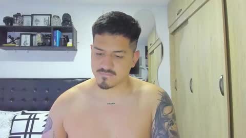 Snapshot of aronwilliams69 chatting on 11-12-25, 10:52 ARON Independent model online show from 11-12-25, 10:52