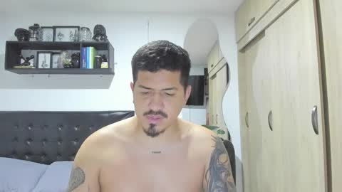 ARON  Independent model  online show from 01-11-26, 09:03