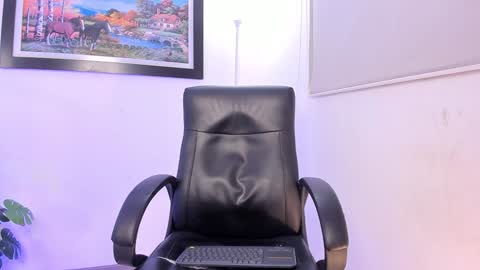   online show from 01-05-25, 12:09