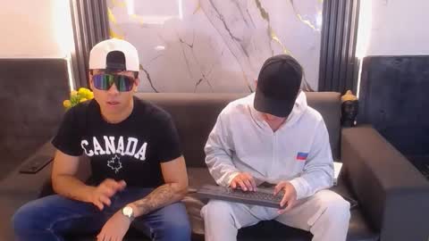 Aroon   online show from 04-16-26, 04:13