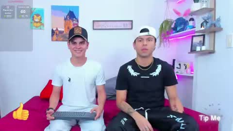 Aroon   online show from 07-10-26, 01:43