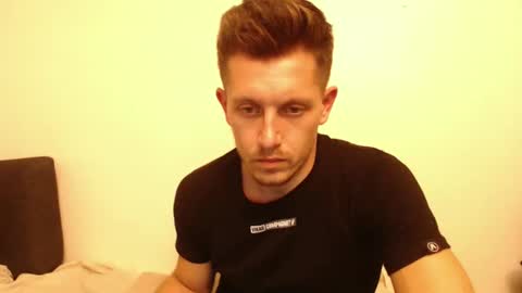 arromwilliam90 online show from 12-07-24, 11:23