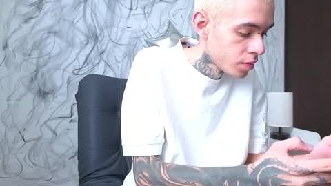   online show from 09-28-25, 12:10